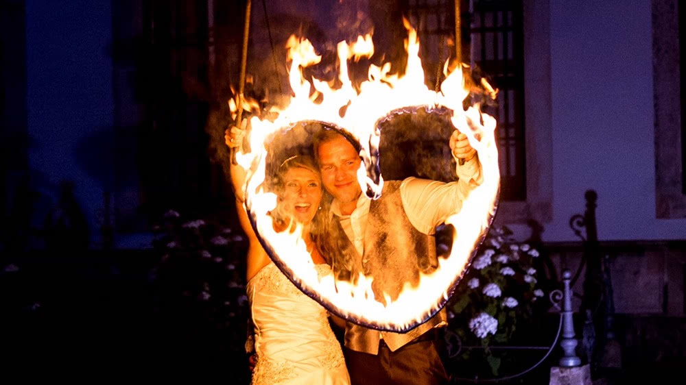 Hochzeits-Feuershow Dresden für zauberhafte Traumhochzeit